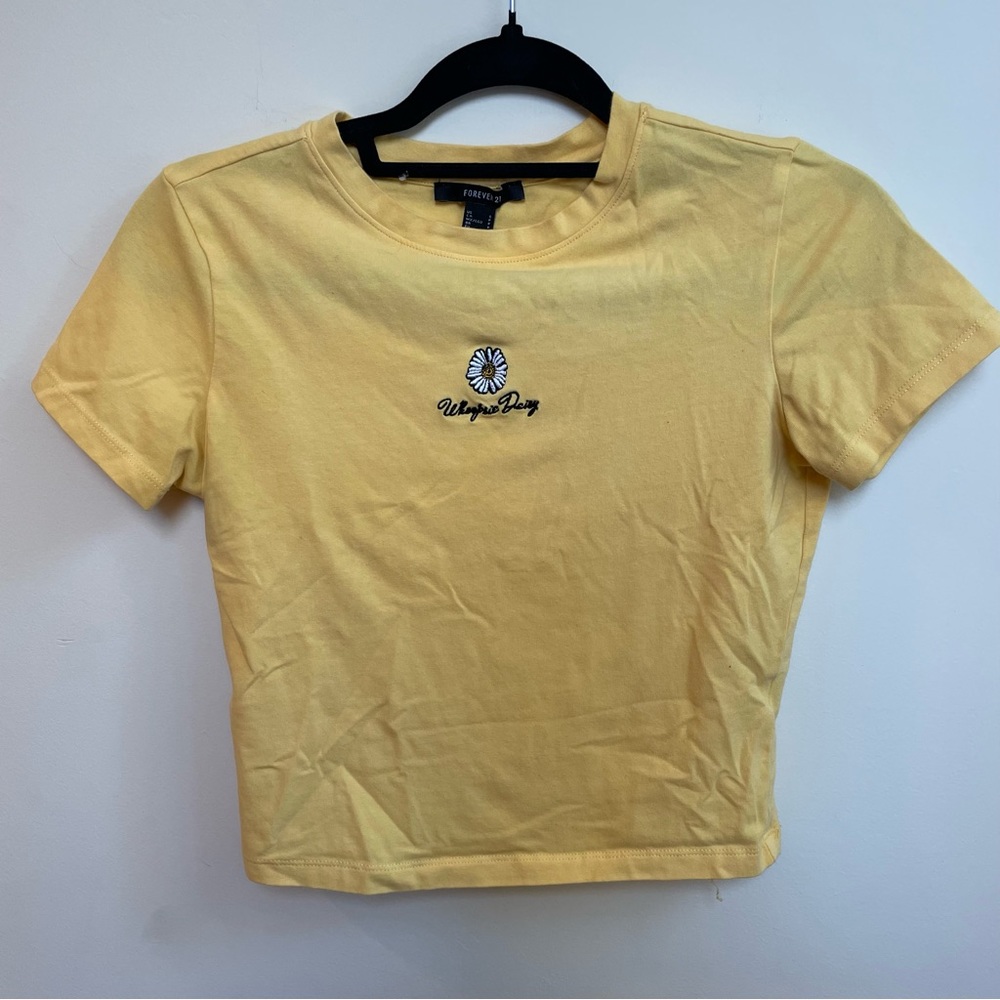 Forever 21 “Whoopsie Daisy” cropped tee